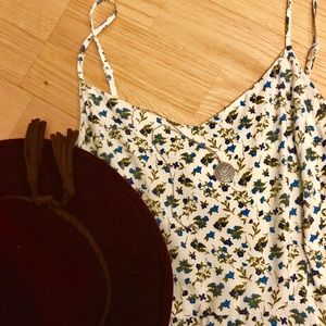 Old navy patterned floral dress
